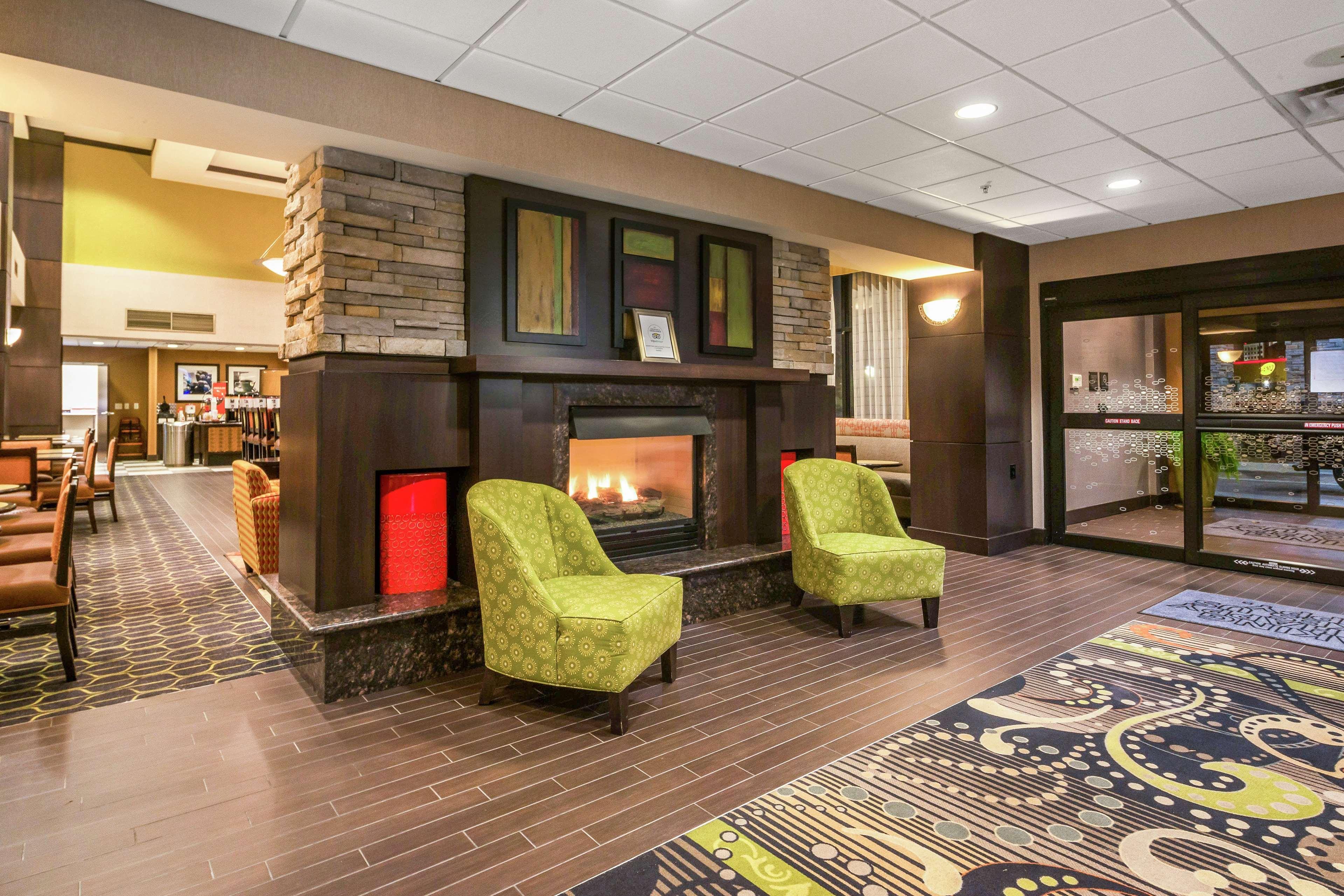 Hampton Inn And Suites Tulsa/Catoosa Exterior foto